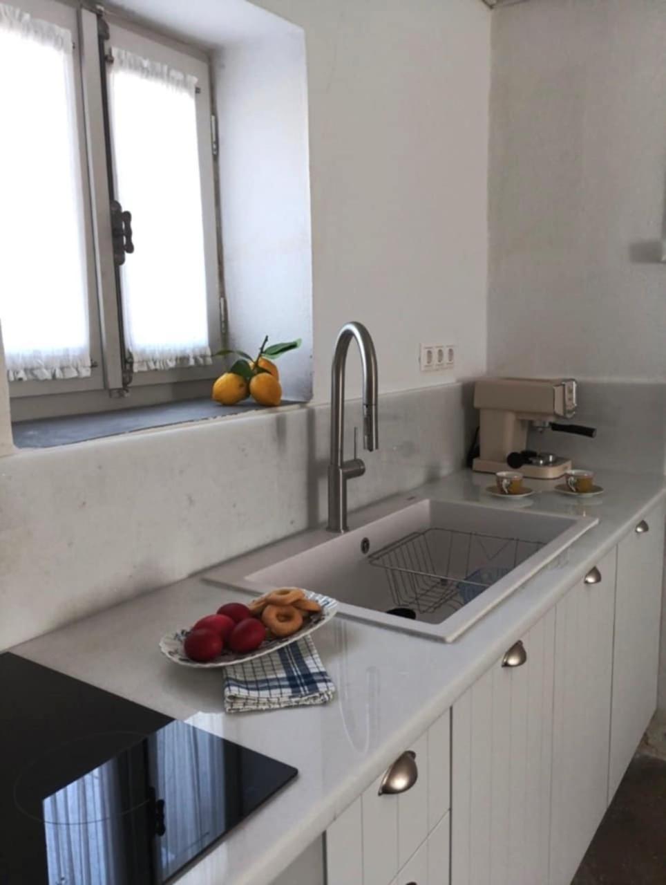 Aνεξάρτητη Παραδοσιακή Πέτρινη Κατοικία Corinth ภายนอก รูปภาพ